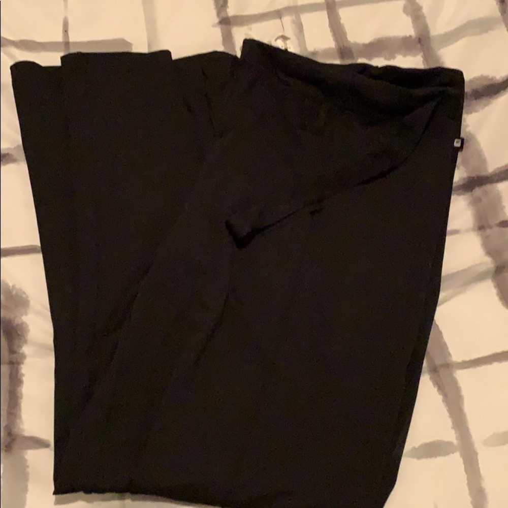 🏃‍♀️⭐️💋Fabletics workout pants⭐️🎈😍